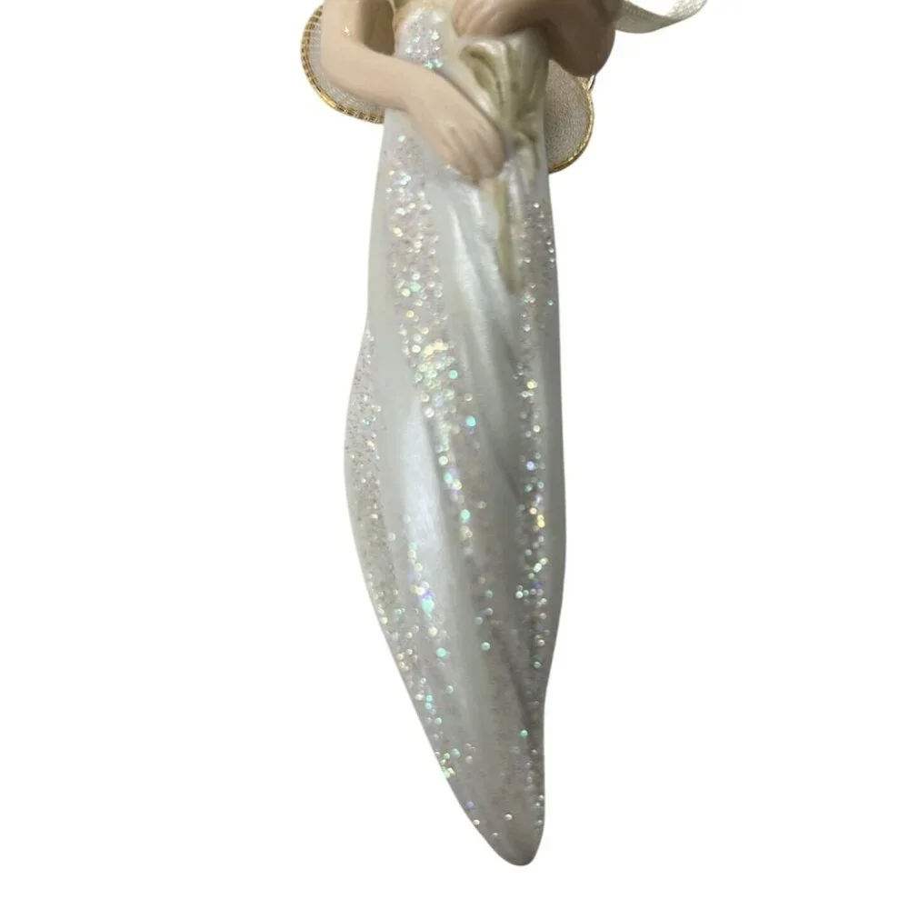 Hallmark 2001 Snow Blossom Keepsake Ornament Sculpted‎ By Patricia Andrews